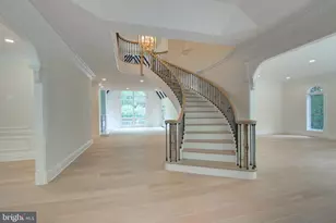 10124 Wendover Dr, Vienna, VA 22181 - Photo 3