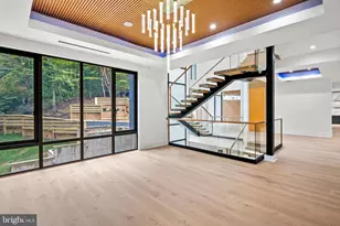 1205 Crest Ln, McLean, VA 22101 - Photo 25