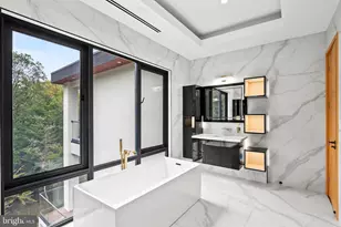 1205 Crest Ln, McLean, VA 22101 - Photo 29