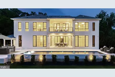 1102 Chain Bridge Road, McLean, VA 22101 - Photo 17