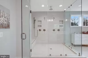 6654 Chilton Ct, McLean, VA 22101 - Photo 55