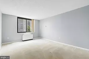 3701 S George Mason Dr, Falls Church, VA 22041 - Photo 23