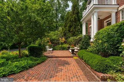 6804 Benjamin Street, McLean, VA 22101 - Photo 5