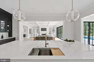 7008 Arbor Ln, McLean, VA 22101 - Photo 19