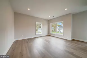 1002 Springvale Rd, Great Falls, VA 22066 - Photo 33