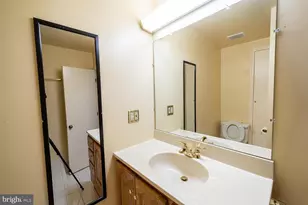 1197 Winter Hunt Rd, McLean, VA 22102 - Photo 53