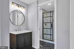 7401 Loughboro Ln, Springfield, VA 22150 - Photo 17