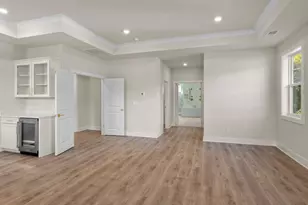 8260 Colling Manor Ct, Alexandria, VA 22308 - Photo 15