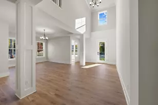 8260 Colling Manor Ct, Alexandria, VA 22308 - Photo 5