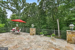 11100 Kings Cavalier Ct, Oakton, VA 22124 - Photo 25