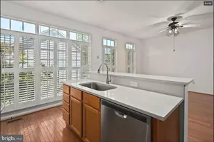 5394 Chieftain Cir, Alexandria, VA 22312 - Photo 3