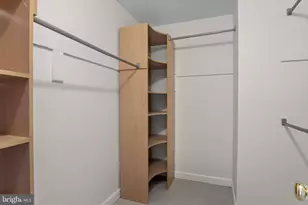 8017 Trevor Pl, Vienna, VA 22182 - Photo 15