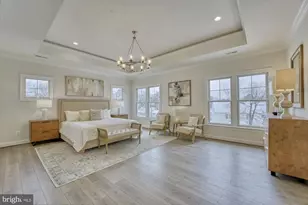 505 Hillcrest Dr SW, Vienna, VA 22180 - Photo 7