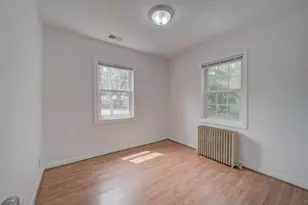 6625 Harrison Ln, Alexandria, VA 22306 - Photo 15