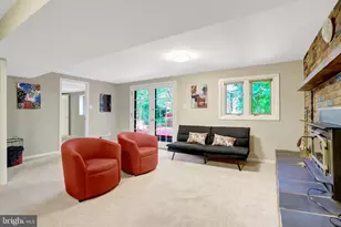 8449 Thames St, Springfield, VA 22151 - Photo 31