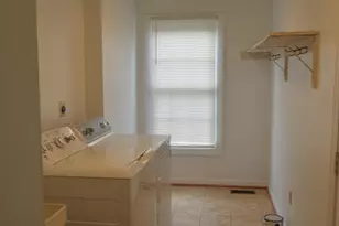 5362 Sequoia Farms Dr, Centreville, VA 20120 - Photo 17