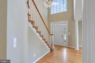 2054 Madrillon Rd, Vienna, VA 22182 - Photo 3