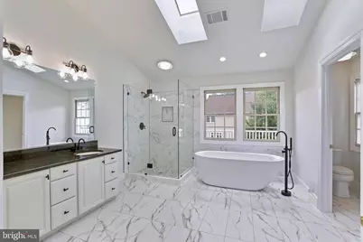 2054 Madrillon Road, Vienna, VA 22182 - Photo 25