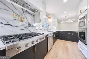 11318 Vale Rd, Oakton, VA 22124 - Photo 21