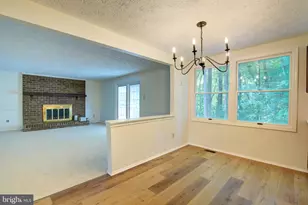 10901 Santa Clara Dr, Fairfax, VA 22030 - Photo 11