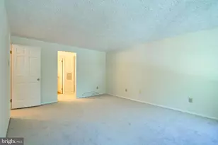 10901 Santa Clara Dr, Fairfax, VA 22030 - Photo 25