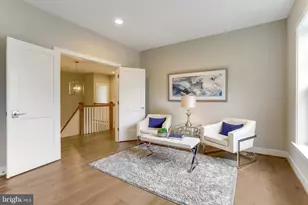 2418 Holt St, Vienna, VA 22180 - Photo 43