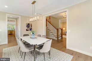 2418 Holt St, Vienna, VA 22180 - Photo 17