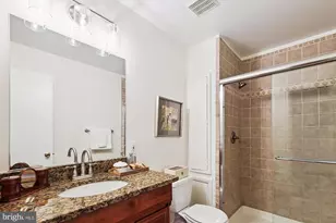 11221 S Shore Rd, Reston, VA 20190 - Photo 29