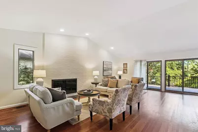 11221 S Shore Road, Reston, VA 20190 - Photo 7