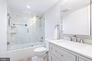 7011 Murray Ln, Annandale, VA 22003 - Photo 7