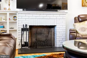 7011 Murray Ln, Annandale, VA 22003 - Photo 27