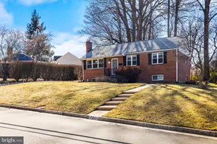 7011 Murray Ln, Annandale, VA 22003 - Photo 3