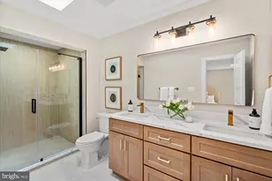 2408 William and Mary Dr, Alexandria, VA 22308 - Photo 19