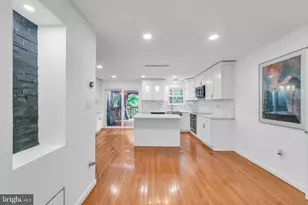 5809 Waterdale Ct, Centreville, VA 20121 - Photo 13