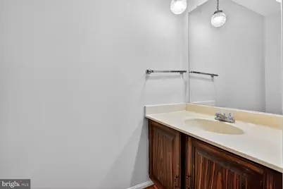 7937 Bethelen Woods Lane, Springfield, VA 22153 - Photo 15