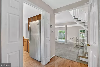 7937 Bethelen Woods Lane, Springfield, VA 22153 - Photo 3