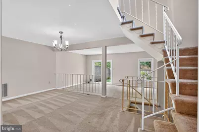 7937 Bethelen Woods Lane, Springfield, VA 22153 - Photo 5