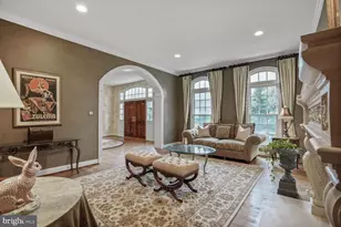 9864 Walker Glen Ct, Great Falls, VA 22066 - Photo 29