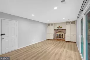 8298 Lindside Way, Springfield, VA 22153 - Photo 15