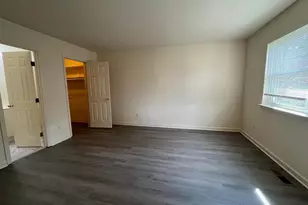 9639 Hagel Cir, Lorton, VA 22079 - Photo 11