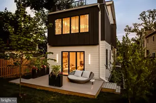 6940 Spruce St, Falls Church, VA 22046 - Photo 41