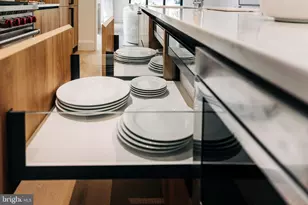 6940 Spruce St, Falls Church, VA 22046 - Photo 15