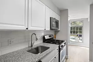 8316 Tobin Rd, Annandale, VA 22003 - Photo 15