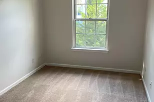 12106 Greenway Ct, Fairfax, VA 22033 - Photo 15