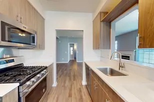 5947 Founders Hill Dr, Alexandria, VA 22310 - Photo 7