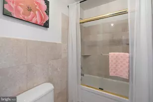 10916 Thimbleberry Ln, Great Falls, VA 22066 - Photo 53