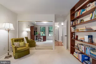 10916 Thimbleberry Ln, Great Falls, VA 22066 - Photo 37