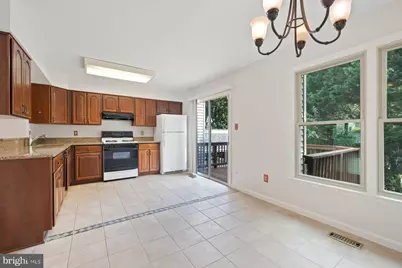 5321 Buxton Court, Alexandria, VA 22315 - Photo 9
