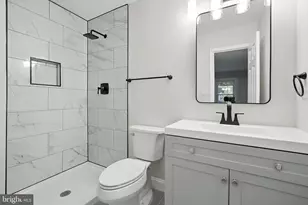 9650 Masterworks Dr, Vienna, VA 22181 - Photo 15