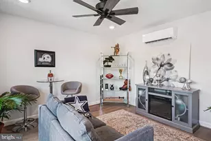 12553 Todd Ln, Fairfax, VA 22033 - Photo 19